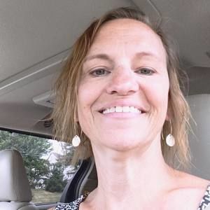 Meet your Posher, Chrissy